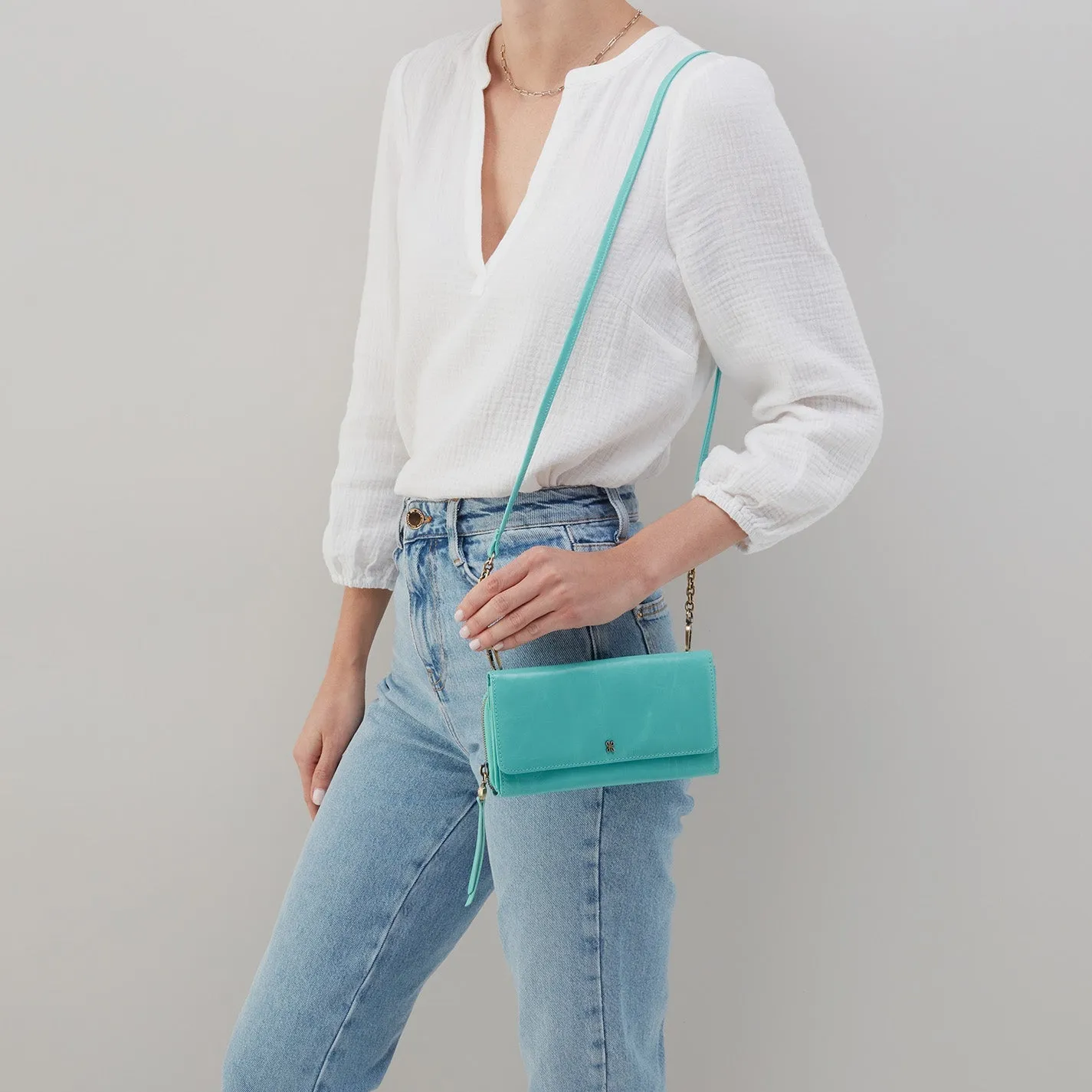 Rubie Crossbody in Polished Leather - Light Aqua