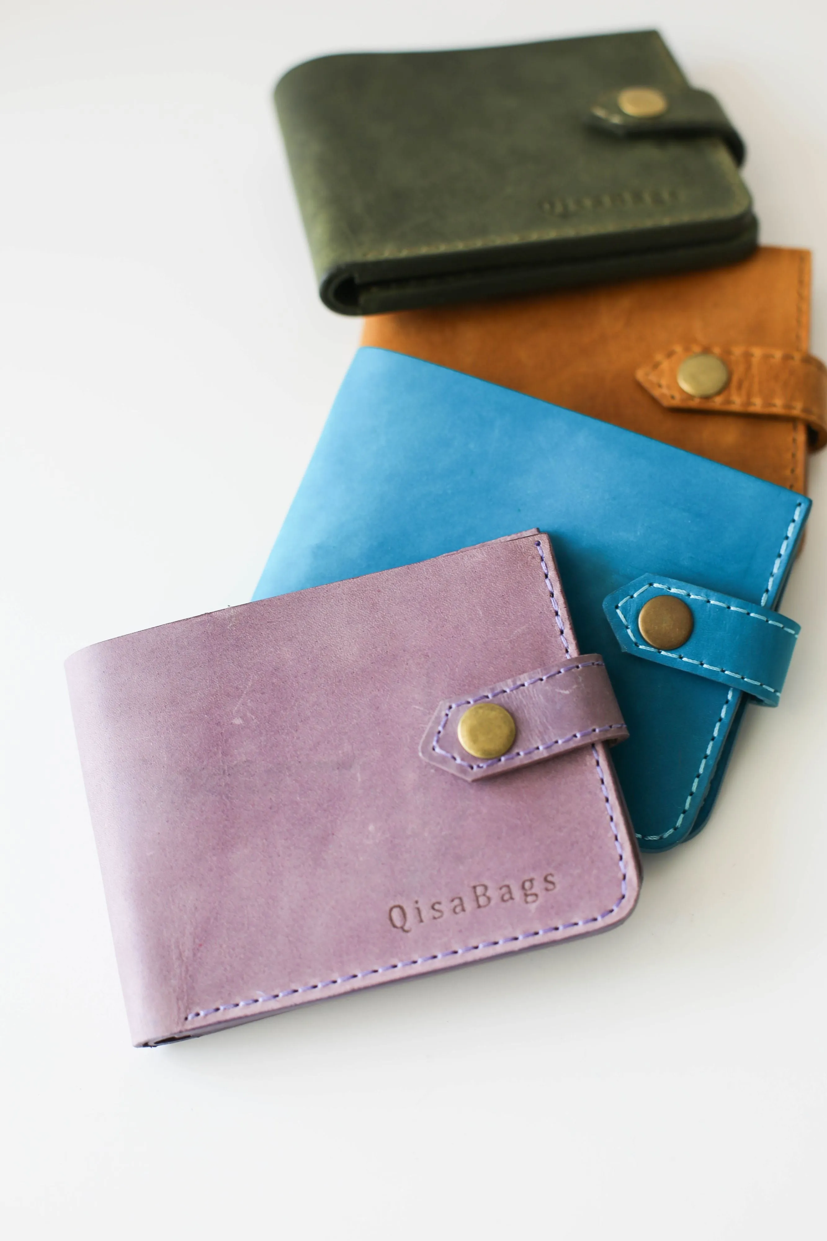 Small Bifold leather Wallet - Lilac