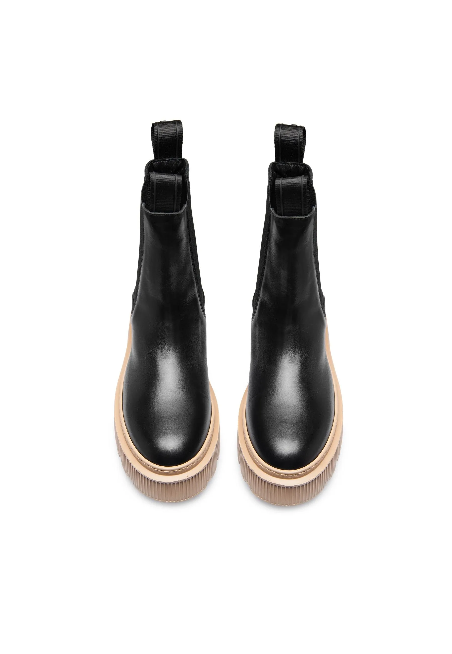 Trixy Black Croissant Chelsea Boots